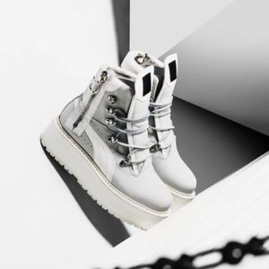 PUMA X RIHANNA FENTY SNEAKER BOOT WHITE SB